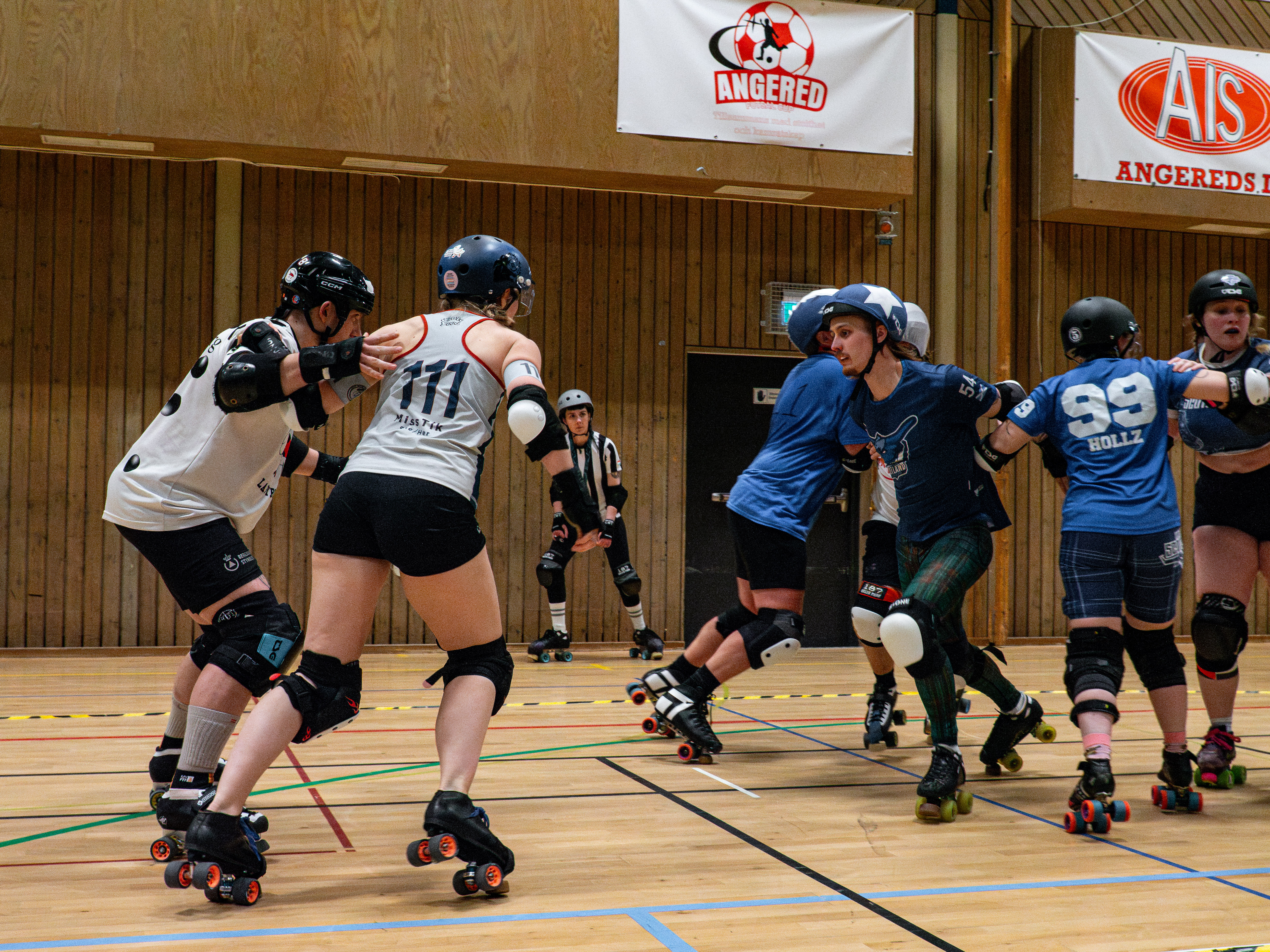 Iceland meets Iceland